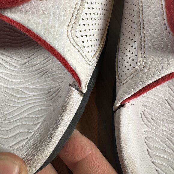 Jordan Hydro 3 Retro‎ Men's Size 12 University Red White Black 854556-103 - Picture 3 of 9